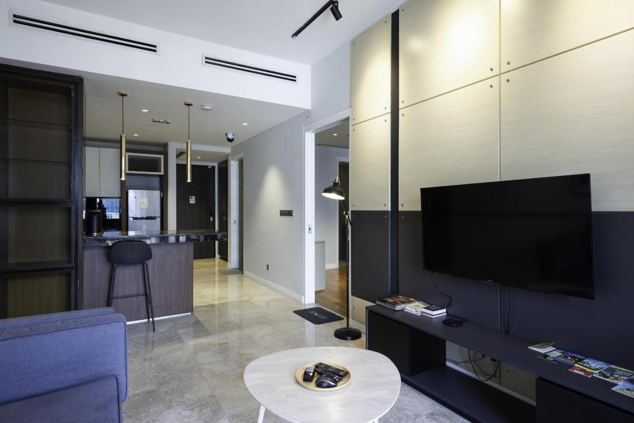 Myrehat Anggun Residences *